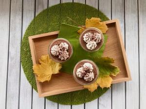 slastna Kostanjevka v kozarcu